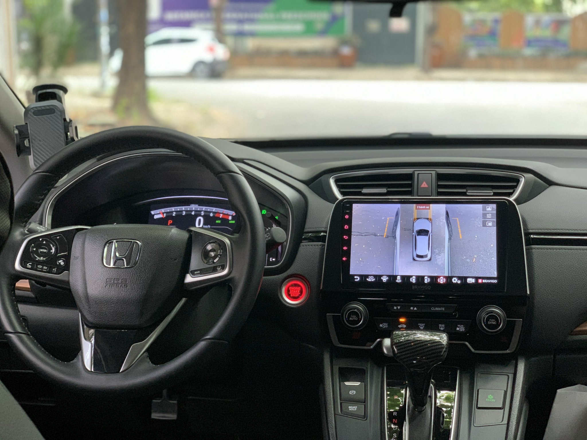 màn hình android cho xe ô tô Bravigo