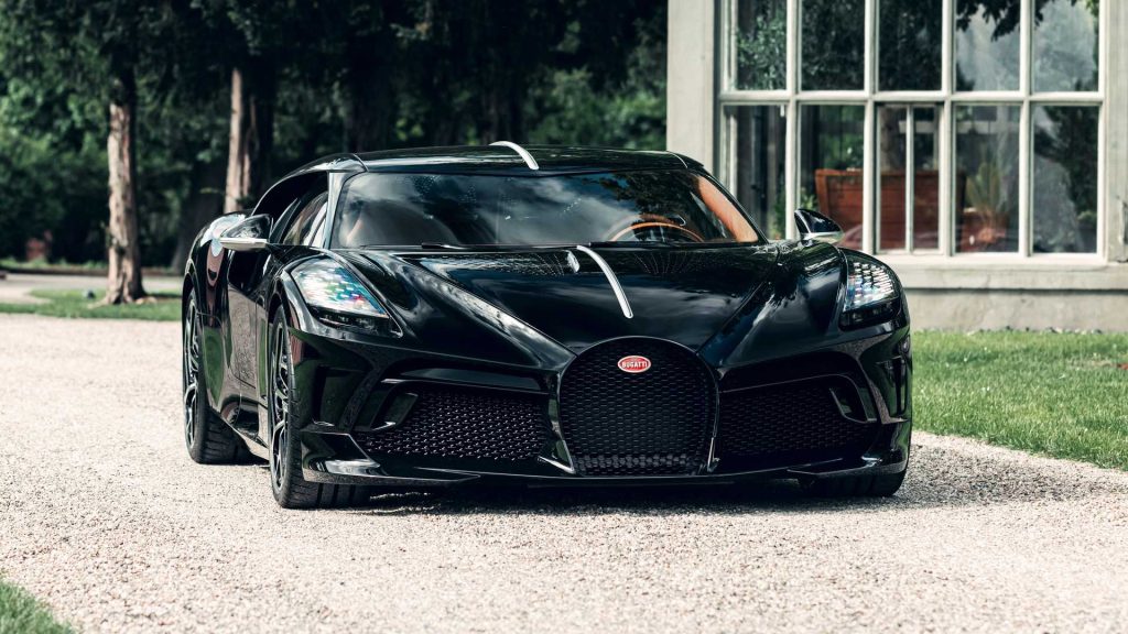 mẫu Bugatti La Voatio Noire thu hút