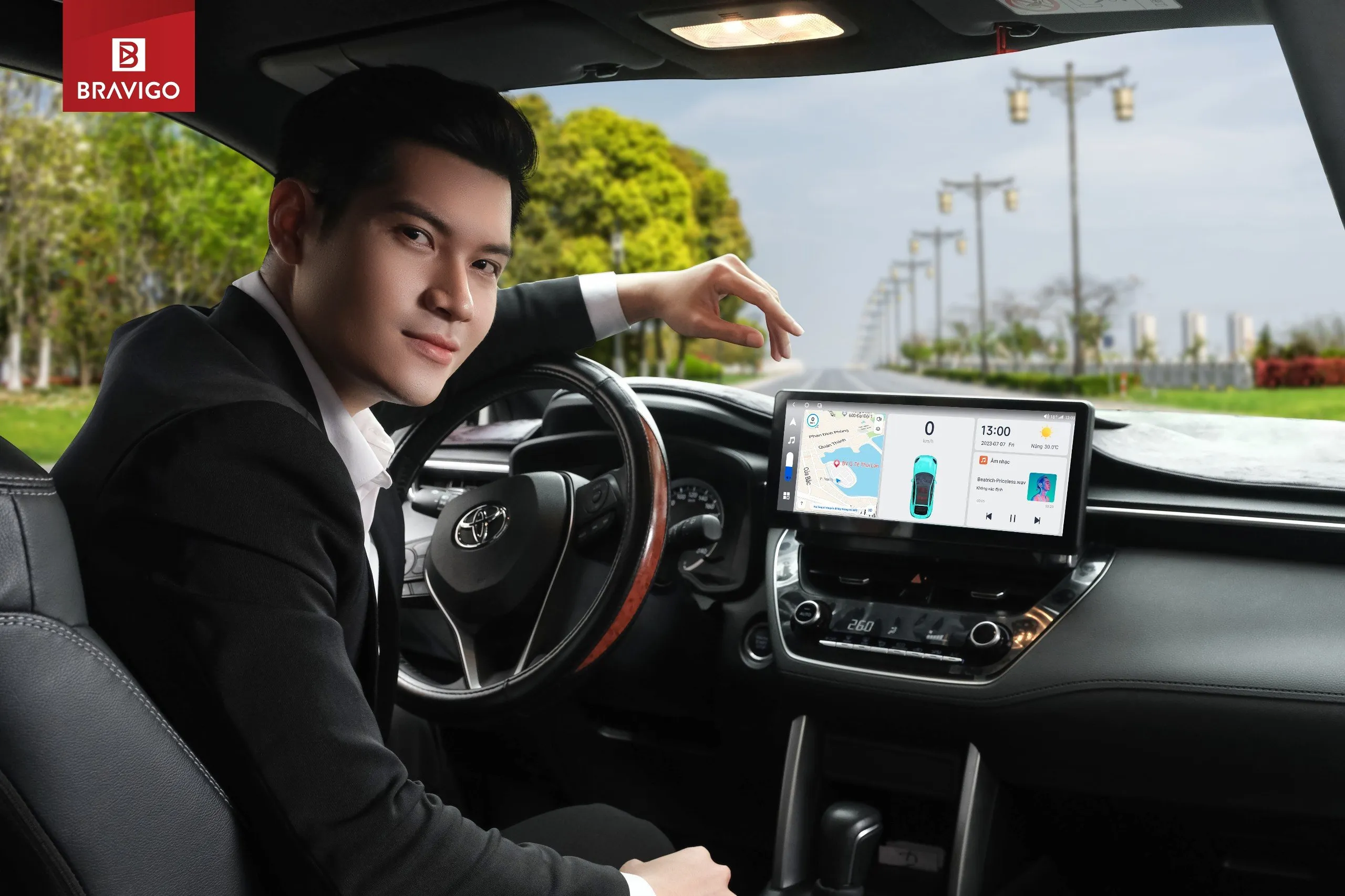 Màn hình Android ô tô 12.3 inch trên Toyota Cross
