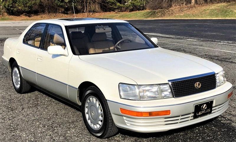 Lexus LS400