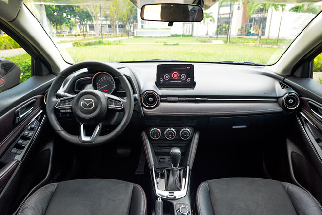 hệ thống Mazda Connect