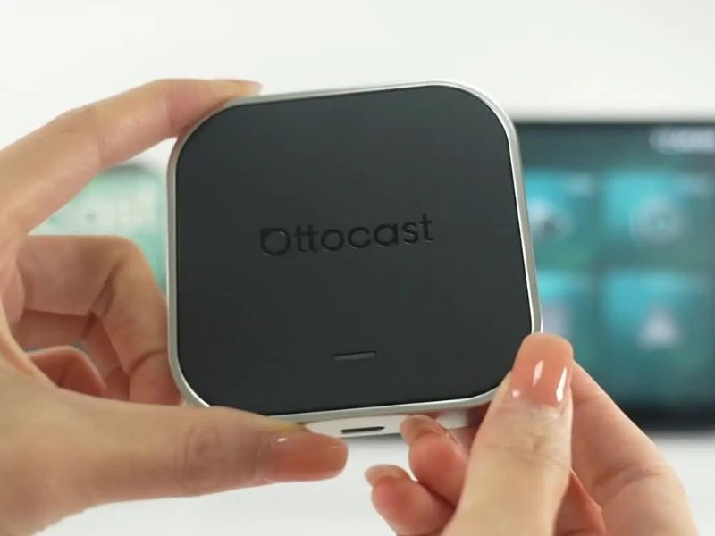 Android Box khác gì màn hình Android ô tô?