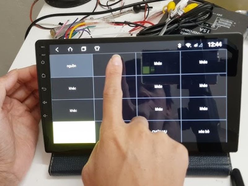 Cách sửa lỗi màn hình Android ô tô bị loạn cảm ứng Cách sửa lỗi màn hình Android ô tô bị loạn cảm ứng
